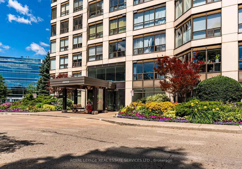 2269-lake-shore-boulevard-w-toronto-etobicoke-ontario-w13636786