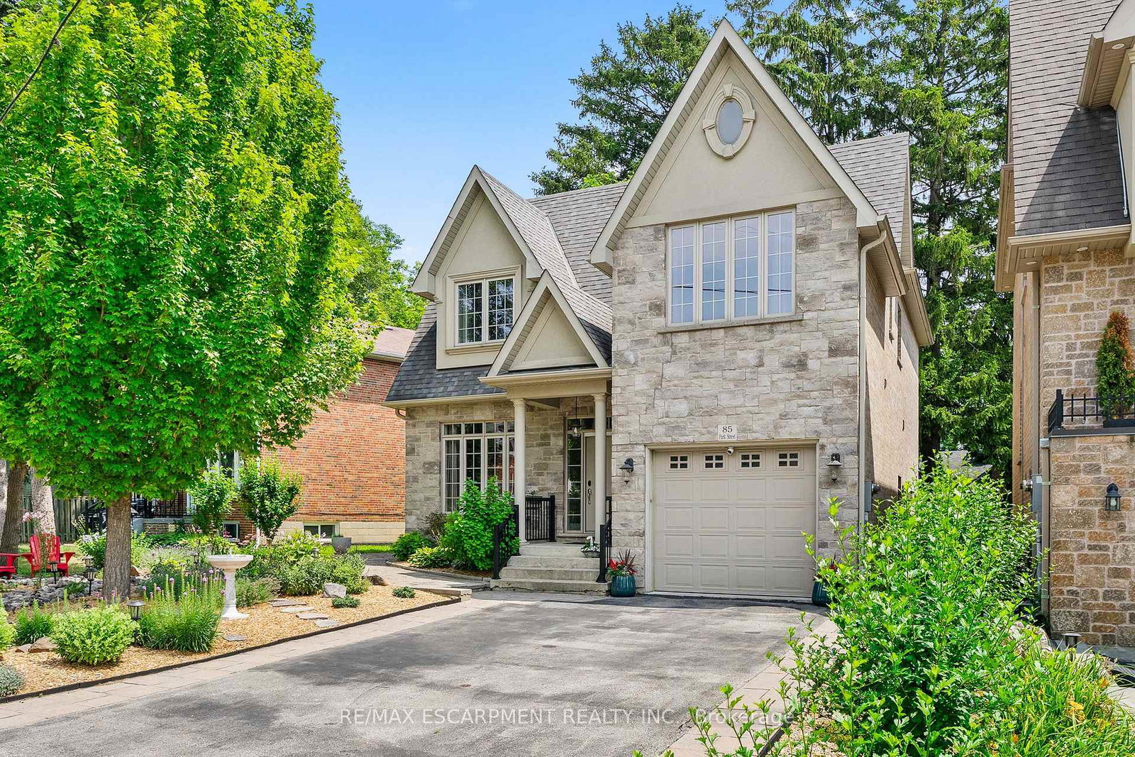 85-park-street-w-mississauga-ontario-w13637066