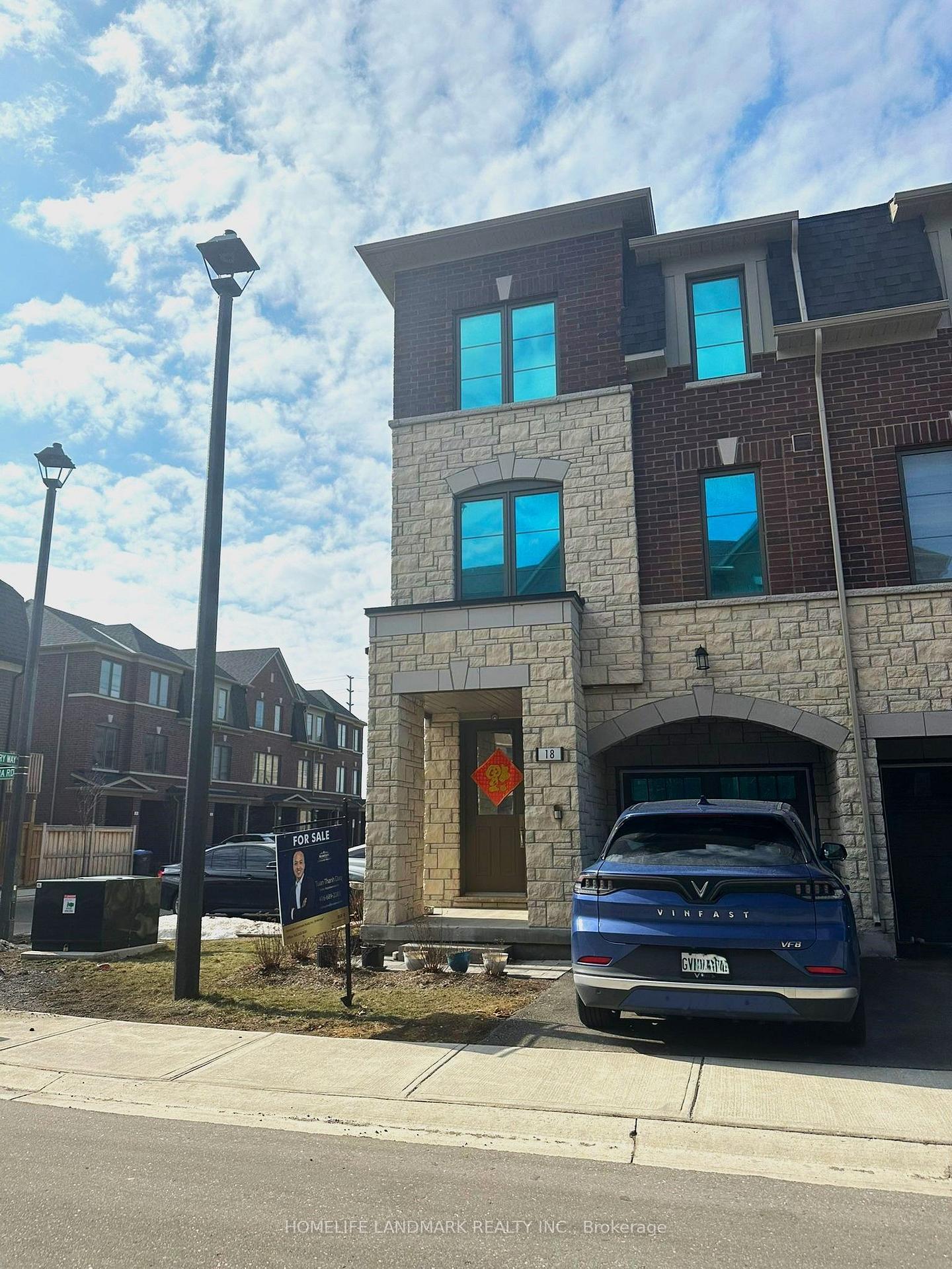 18-lavinia-road-brampton-ontario-w13637222
