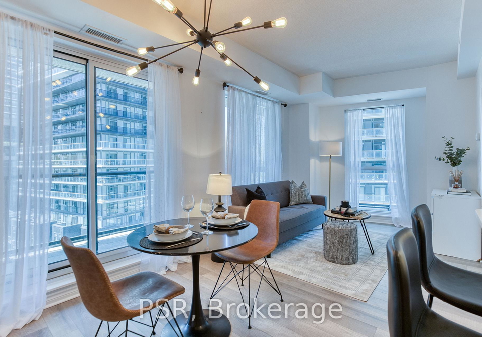 39-annie-craig-avenue-toronto-etobicoke-ontario-w13637464