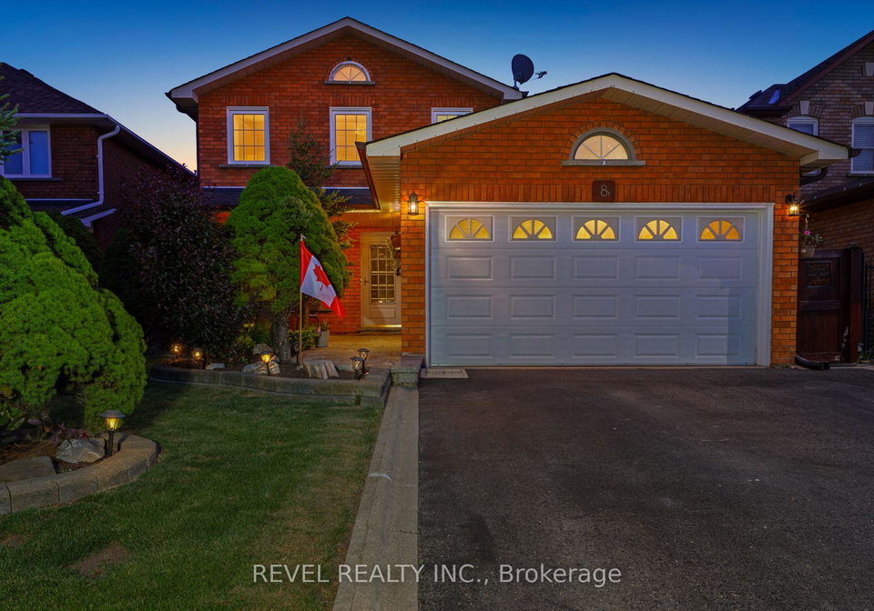 8-cochrane-avenue-brampton-ontario-w13637502