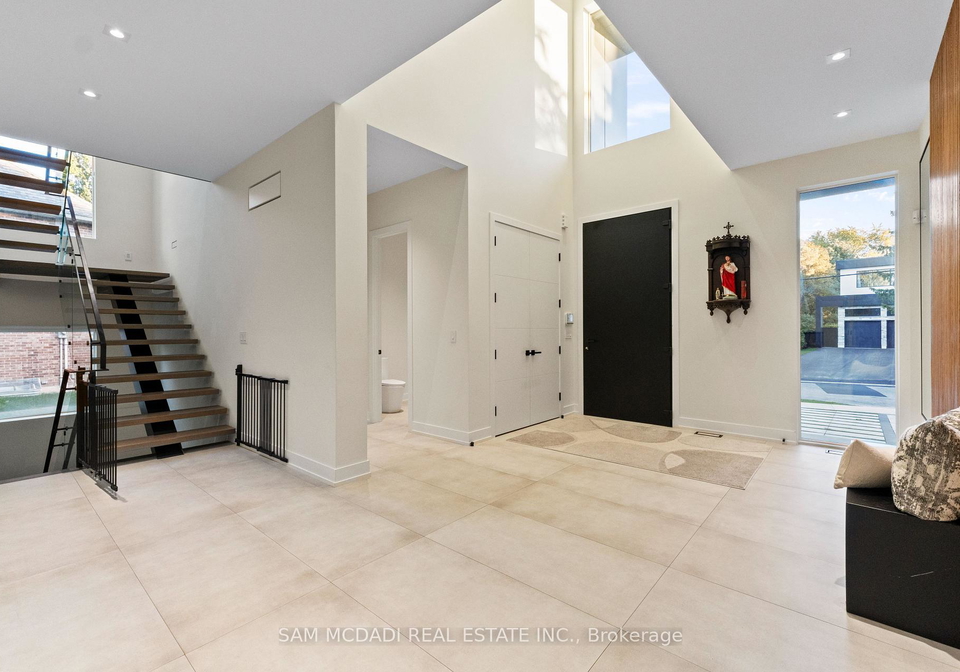2075-shawanaga-trail-mississauga-ontario-w13637584