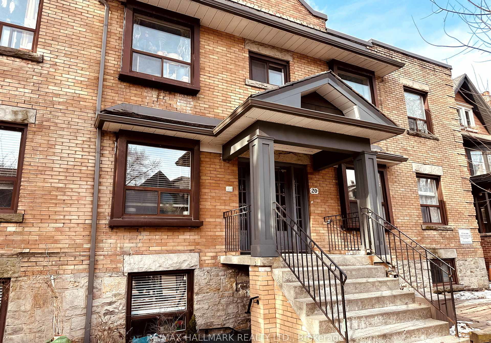 20-triller-avenue-toronto-toronto-ontario-w13637598