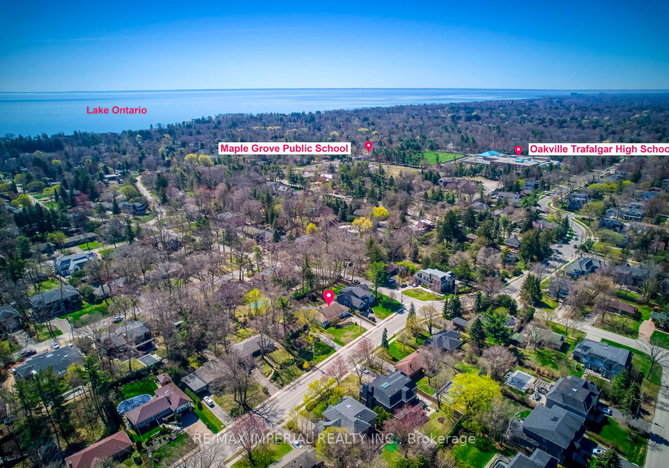 2048-devon-road-oakville-ontario-w13637682