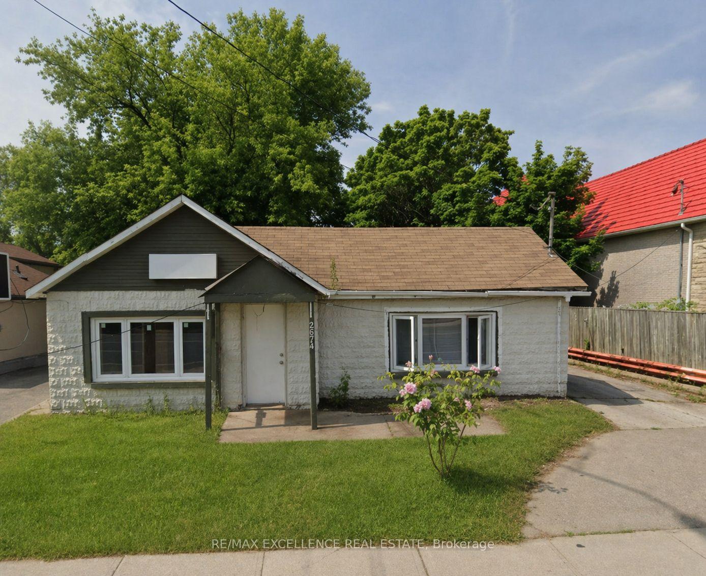 2574-confederation-parkway-mississauga-ontario-w13637706