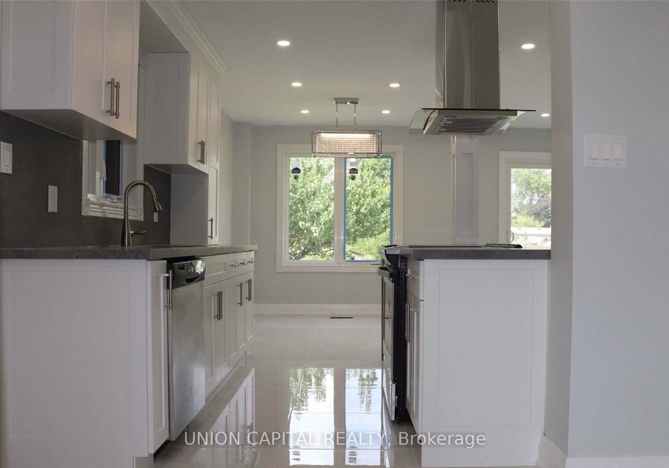 3210-fairfox-crescent-mississauga-ontario-w13637782