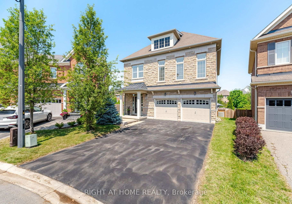 420-nairn-circle-milton-ontario-w13637810