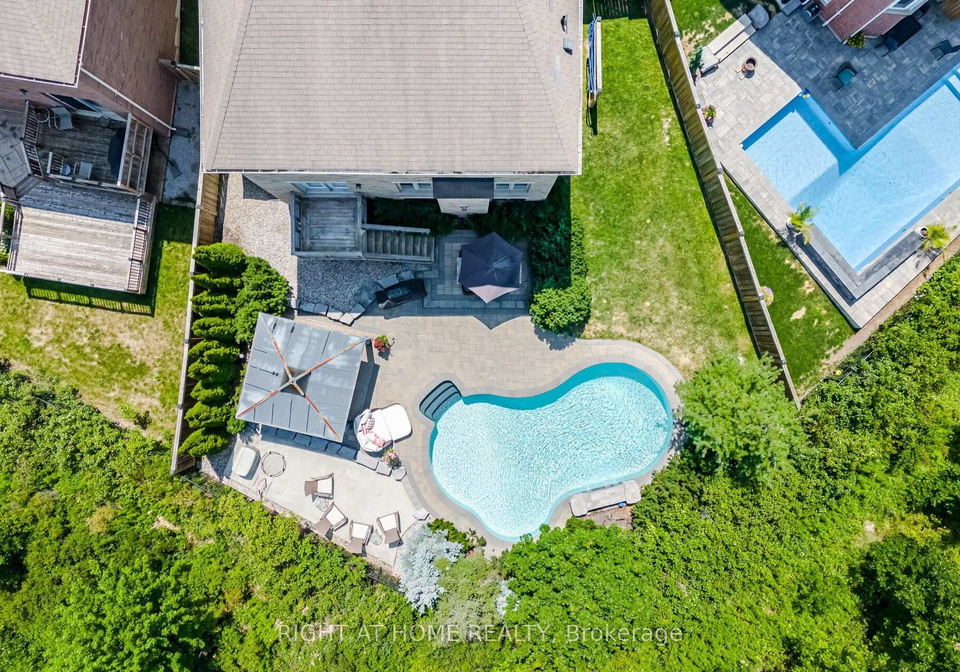 420-nairn-circle-milton-ontario-w13637810