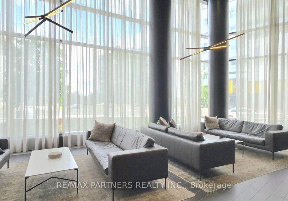 3900-confederation-parkway-mississauga-ontario-w13637832