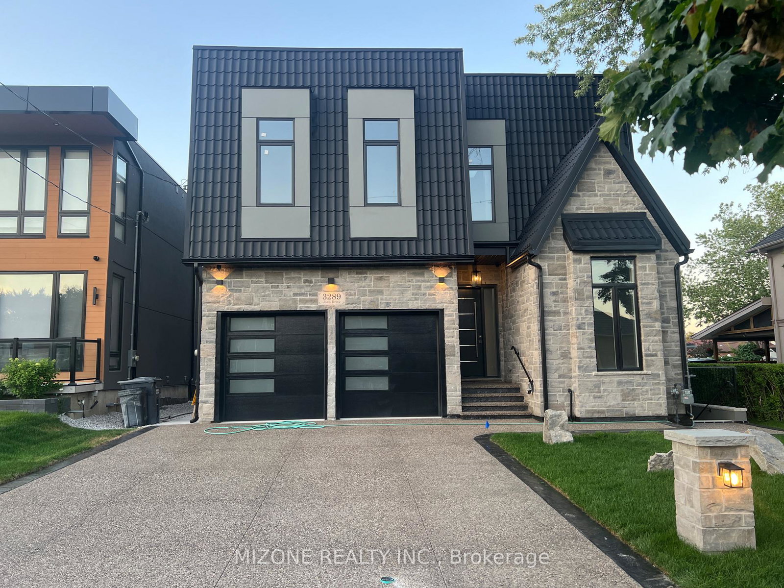3289-joan-drive-mississauga-ontario-w13637916