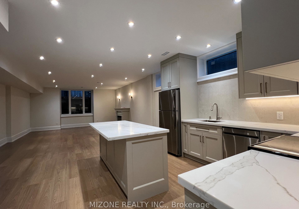 3289-joan-drive-mississauga-ontario-w13637932