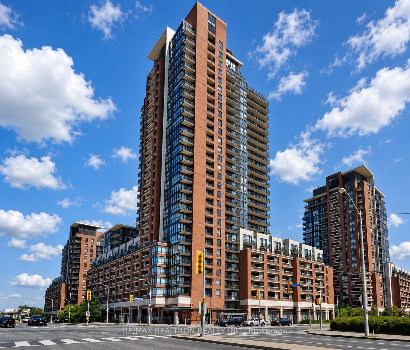 830-lawrence-avenue-w-toronto-north-york-ontario-w13638072