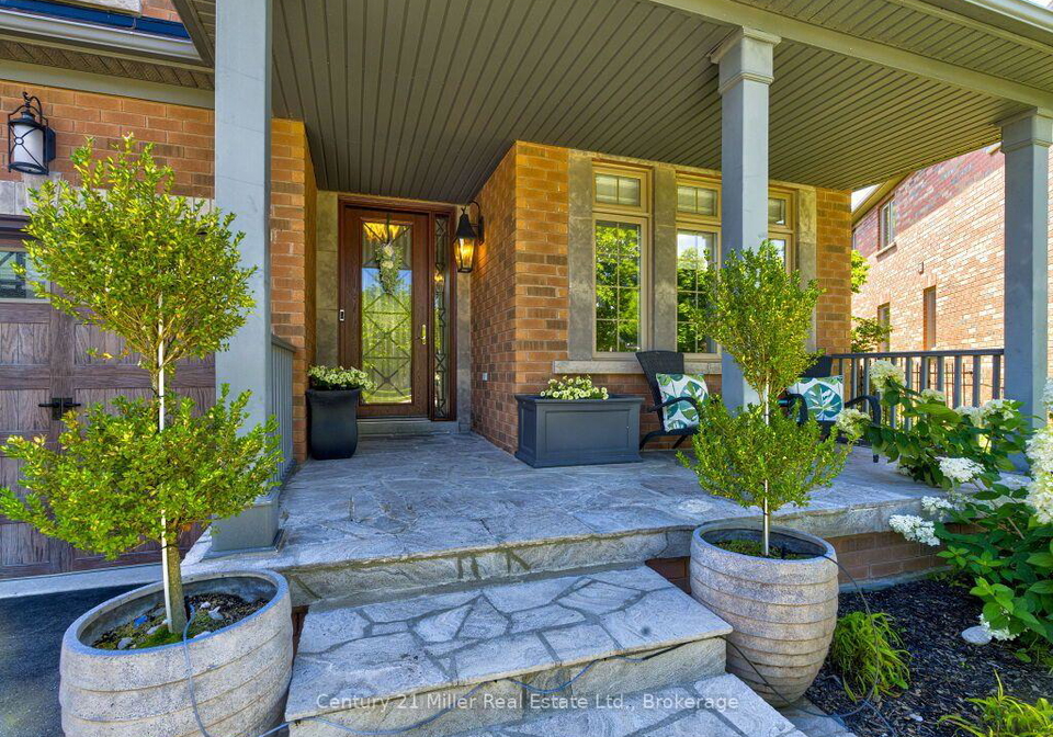 2380-gladacres-lane-oakville-ontario-w13638086