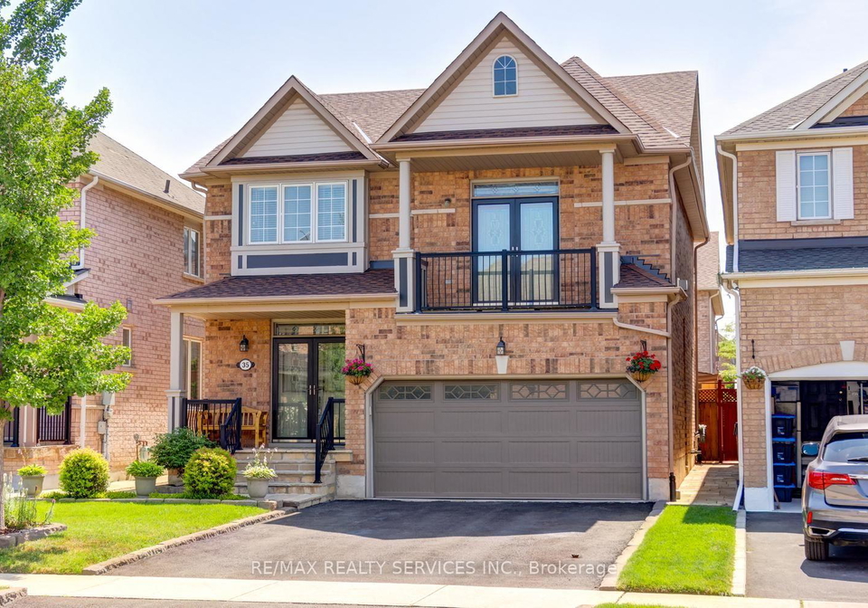 35-hardgate-crescent-brampton-ontario-w13638110