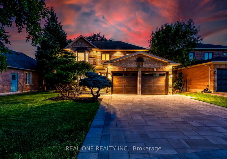 1124-thoresby-drive-oakville-ontario-w13638418