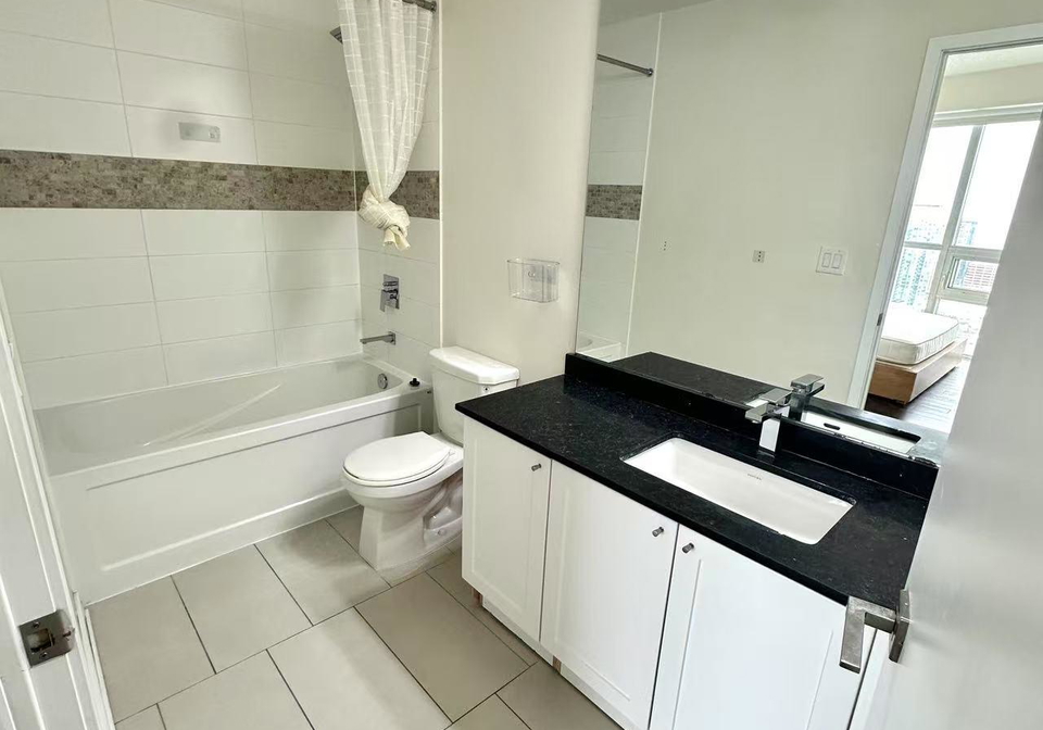 510-curran-place-mississauga-ontario-w13638490