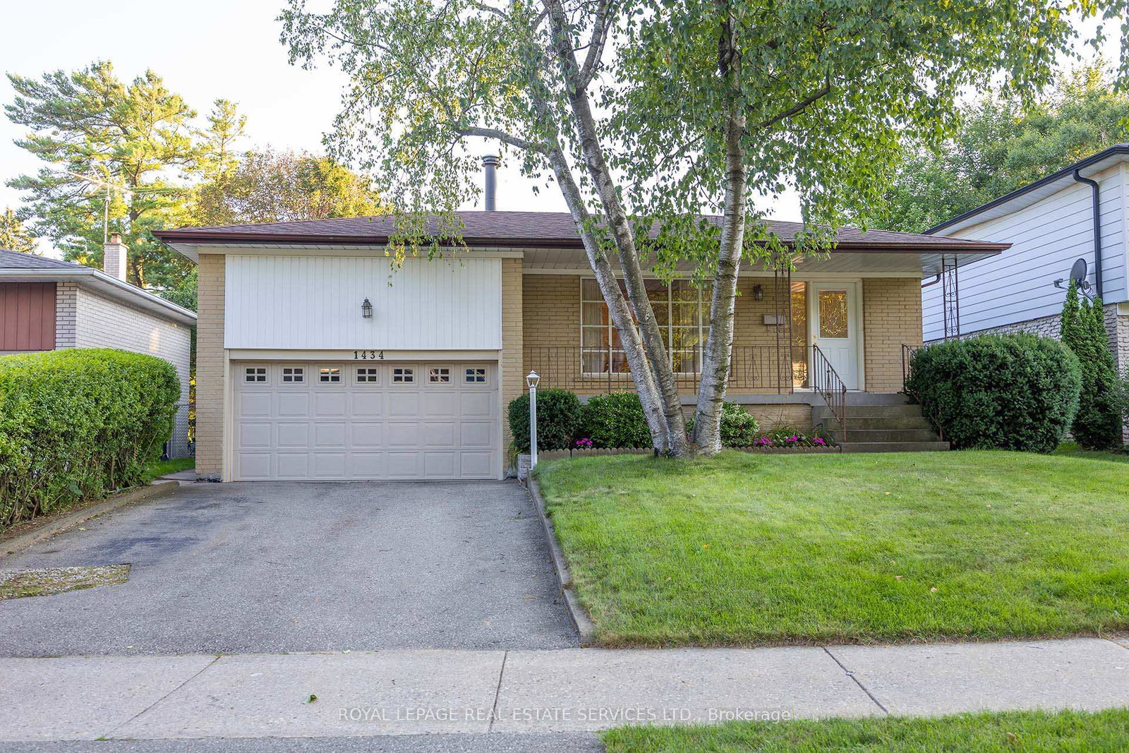 1434-leda-avenue-mississauga-ontario-w13638574