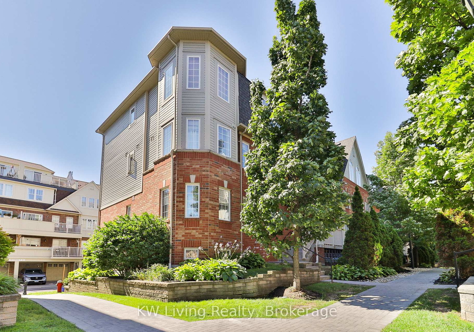 740-neighbourhood-circle-mississauga-ontario-w13638826