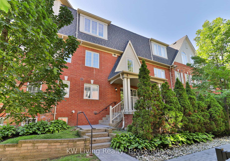 740-neighbourhood-circle-mississauga-ontario-w13638826