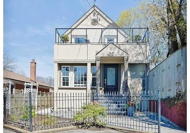 63-stephen-drive-toronto-etobicoke-ontario-w13638848