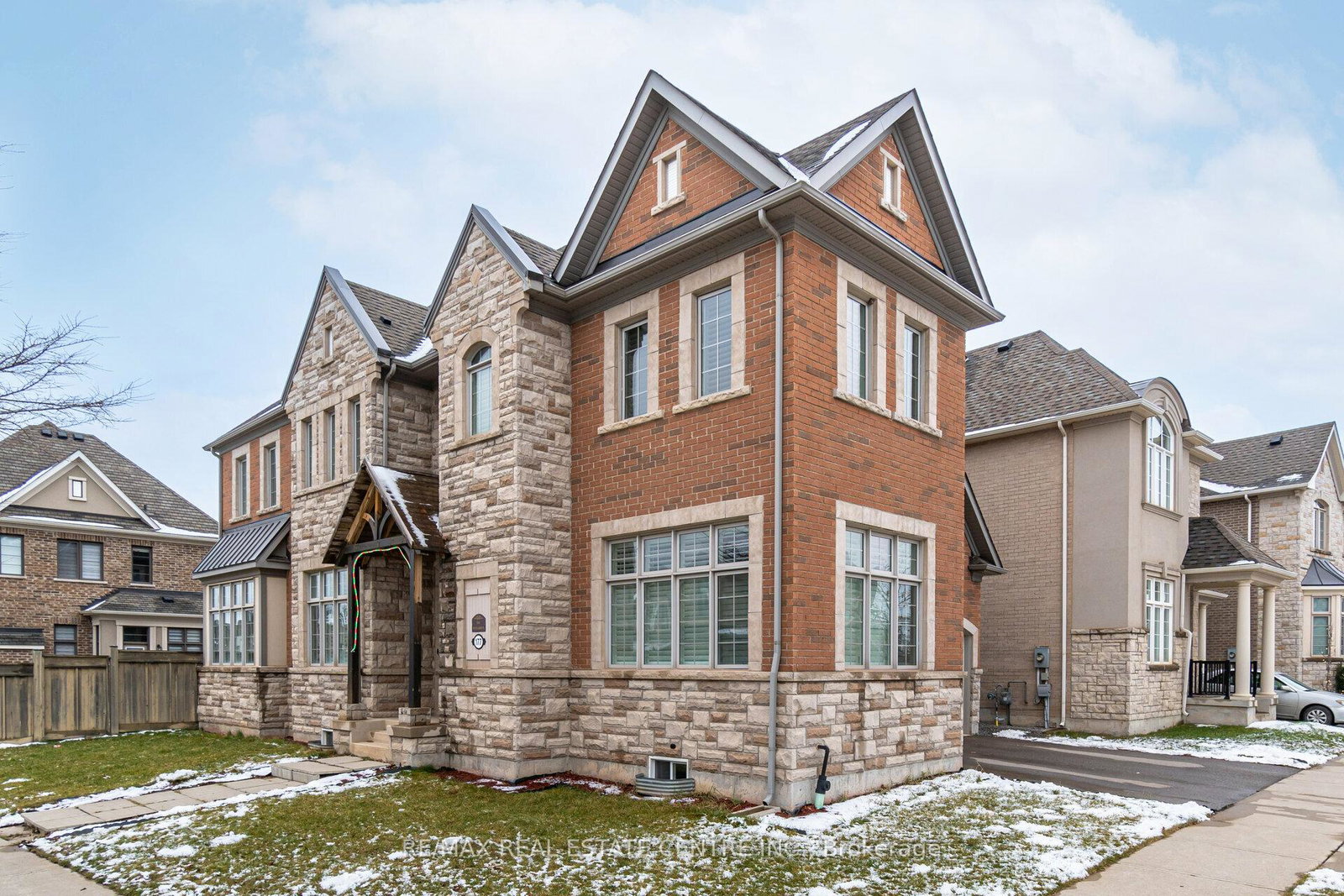 177-north-park-boulevard-n-oakville-ontario-w13638976