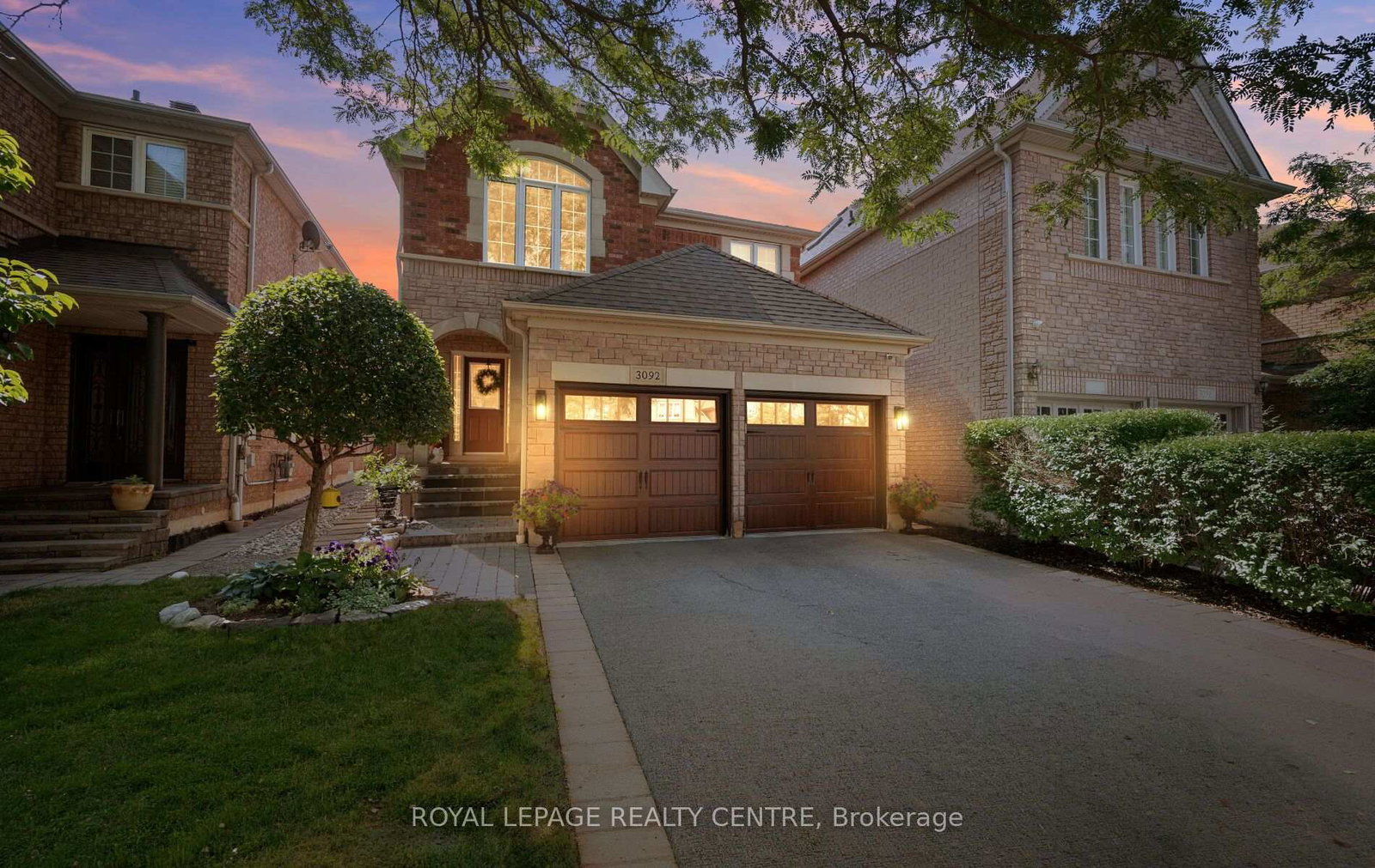 3092-owls-foot-drive-mississauga-ontario-w13639000