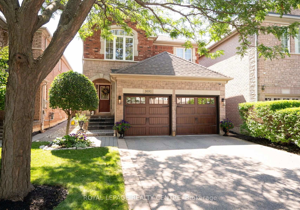 3092-owls-foot-drive-mississauga-ontario-w13639000