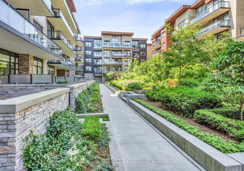 1575-lakeshore-road-w-mississauga-ontario-w13639174
