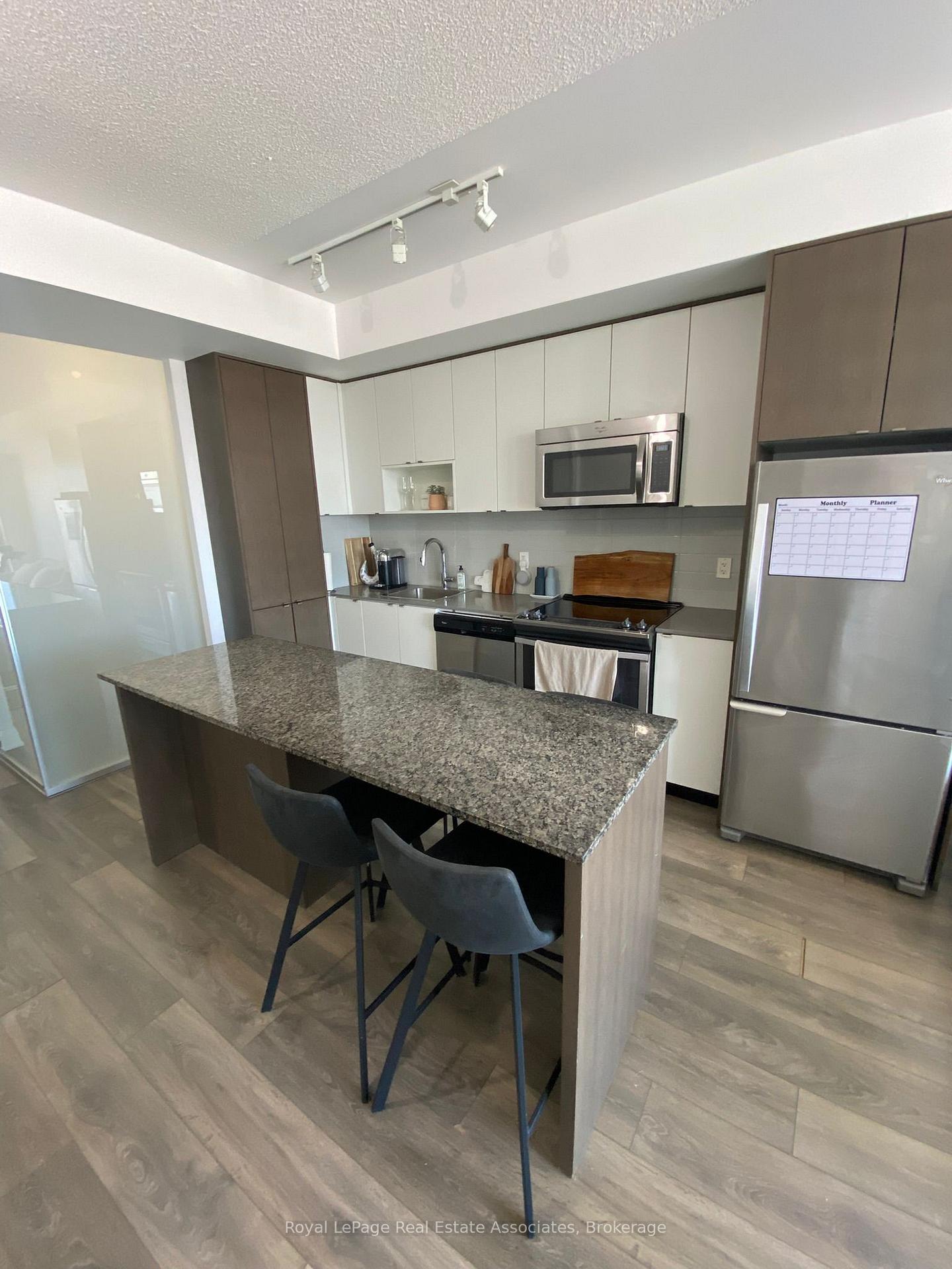 9-valhalla-inn-road-toronto-etobicoke-ontario-w13639226