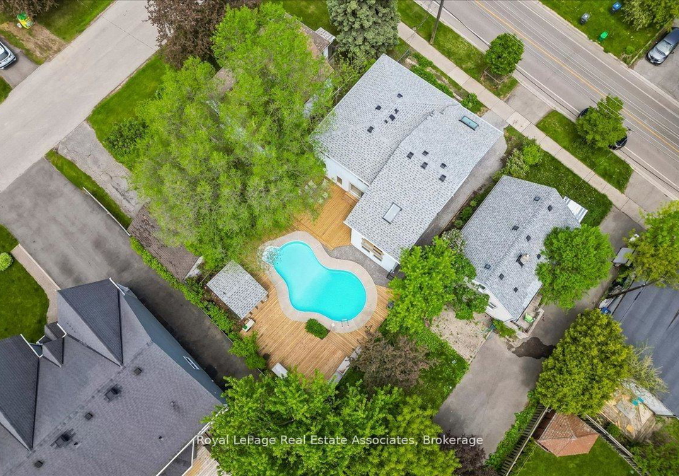 1168-canterbury-road-mississauga-ontario-w13639294