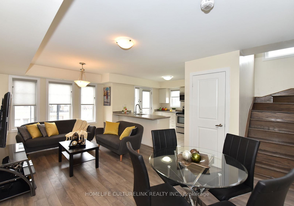 100-parrotta-drive-toronto-york-ontario-w13639482