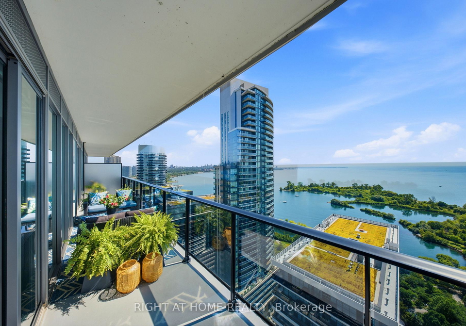 70-annie-craig-drive-toronto-etobicoke-ontario-w13639588