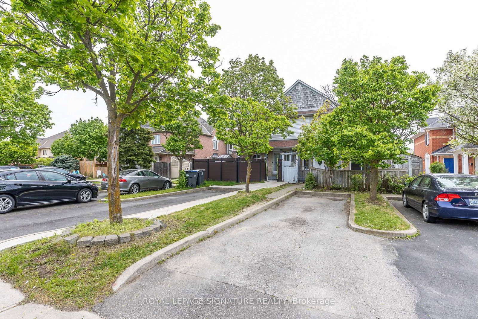60-blue-spruce-street-brampton-ontario-w13639596