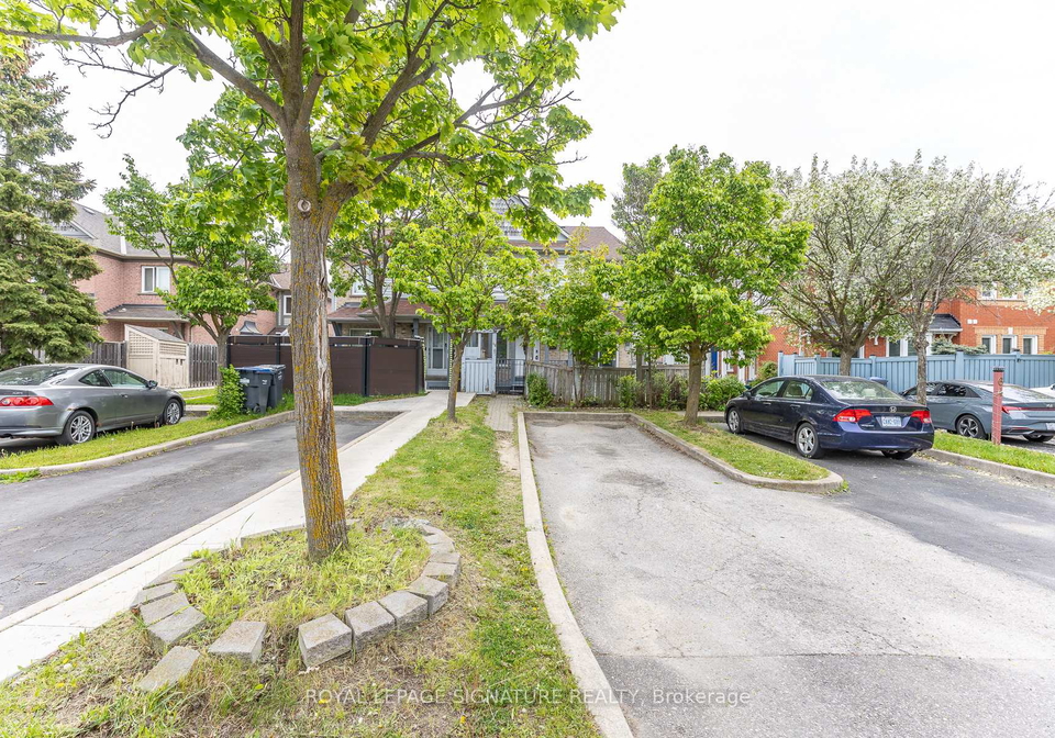 60-blue-spruce-street-brampton-ontario-w13639596
