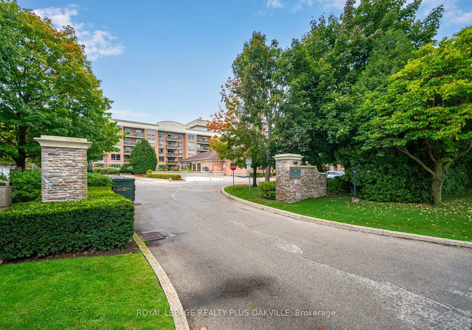 100-burloak-drive-burlington-ontario-w13639652