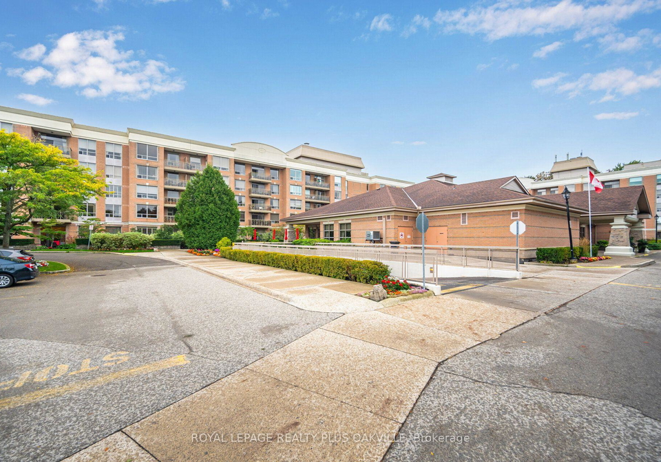 100-burloak-drive-burlington-ontario-w13639652
