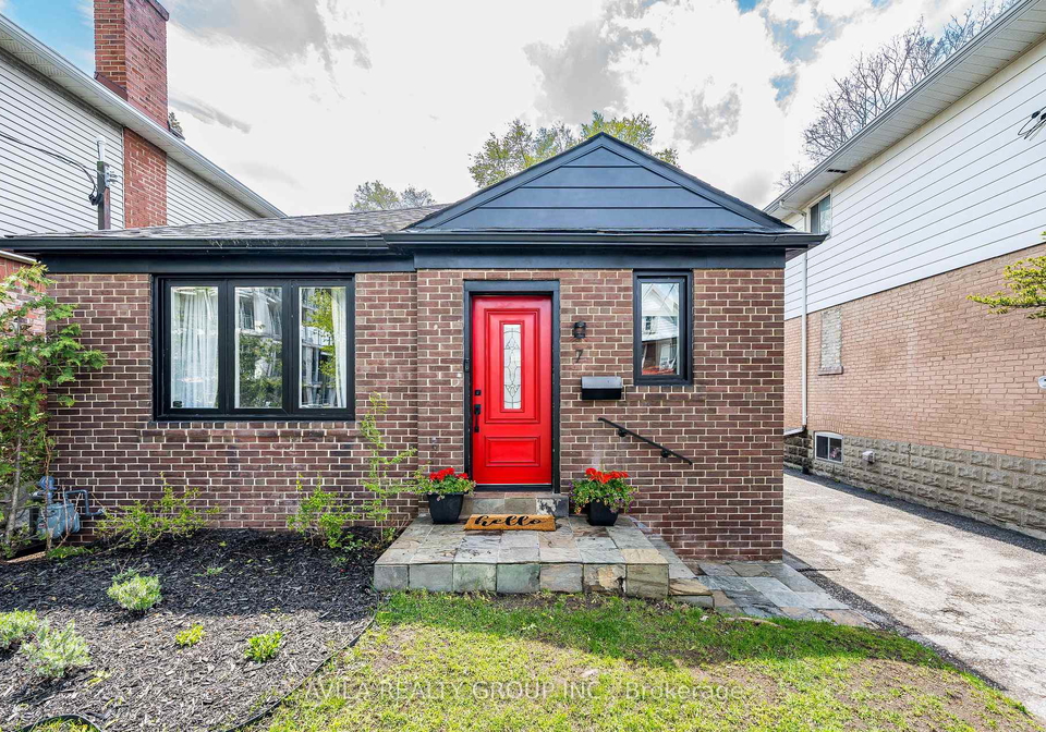 7-edmund-avenue-toronto-north-york-ontario-w13639750