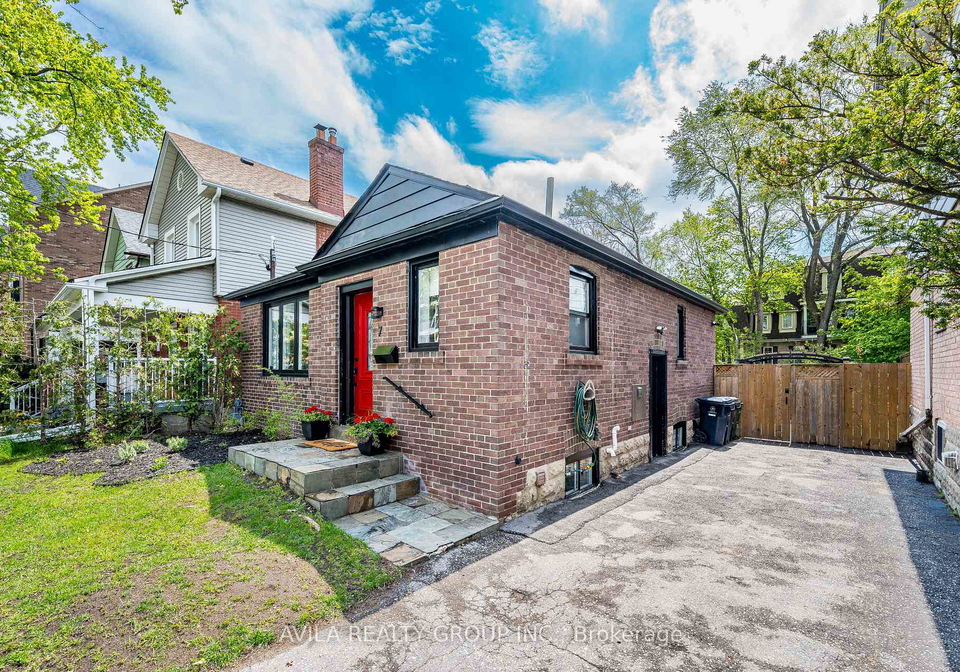 7-edmund-avenue-toronto-north-york-ontario-w13639750