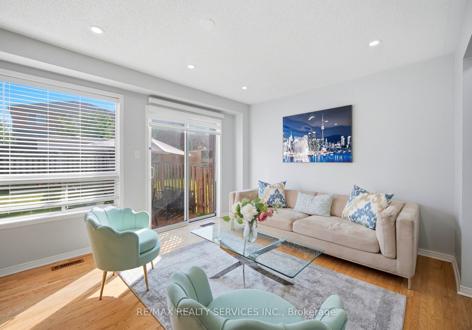 29-lonestar-crescent-brampton-ontario-w13639946