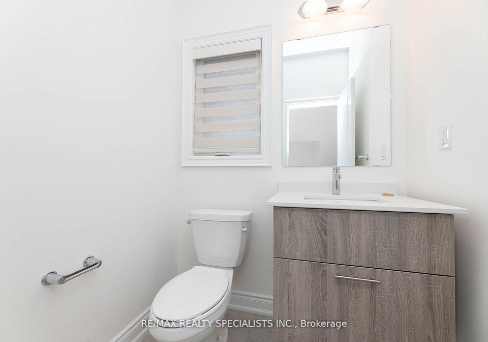 86-bermondsey-way-brampton-ontario-w13639972
