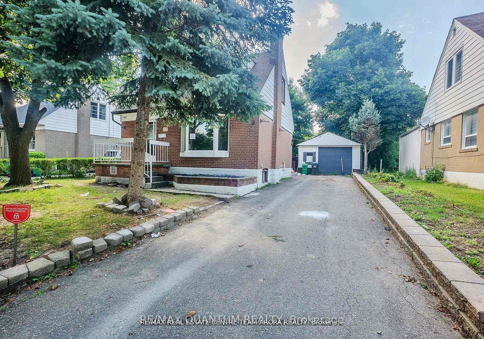 76-mccaul-street-brampton-ontario-w13639978