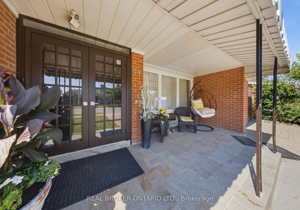 21-kendleton-drive-toronto-etobicoke-ontario-w13640028