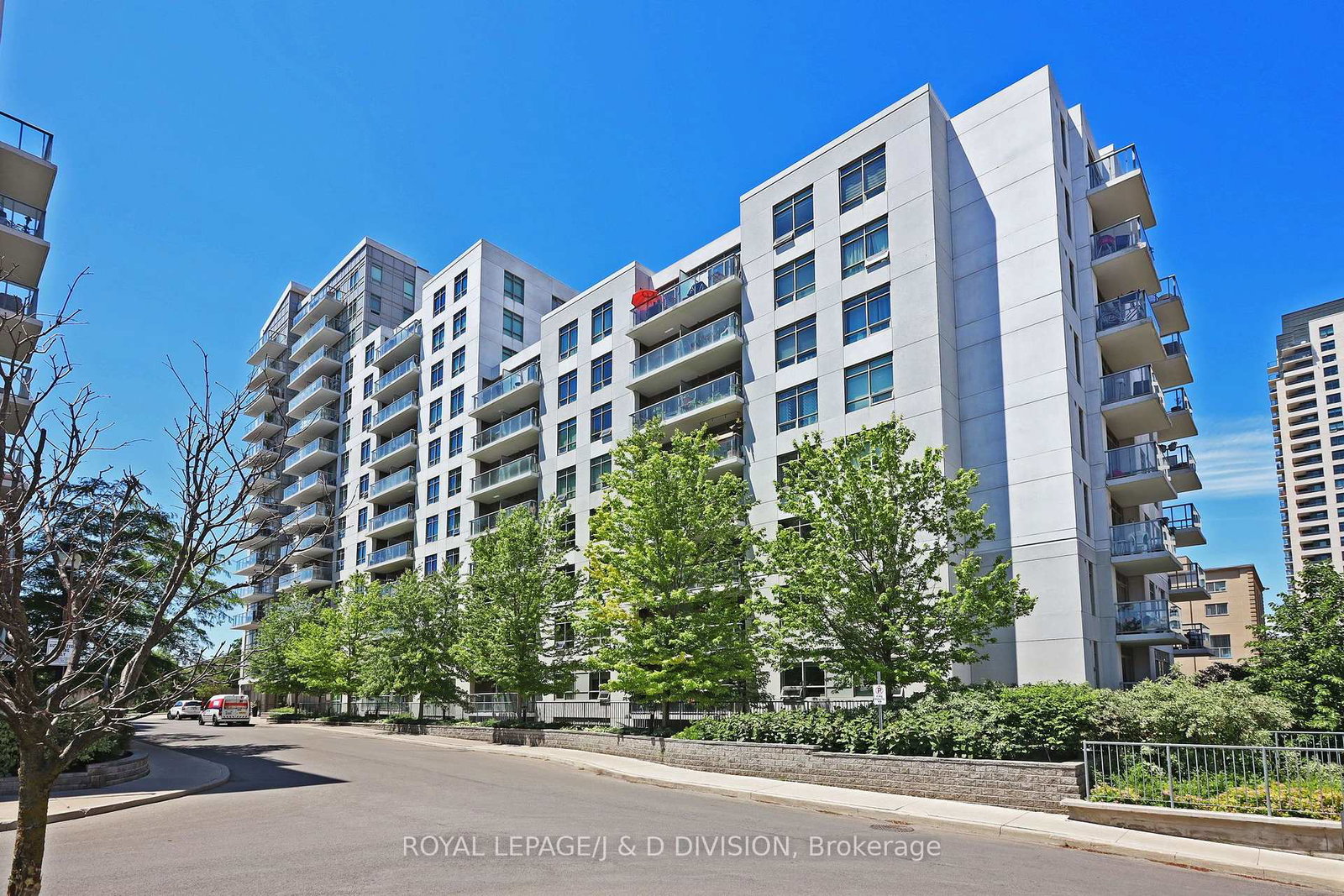 816-lansdowne-avenue-toronto-toronto-ontario-w13640062