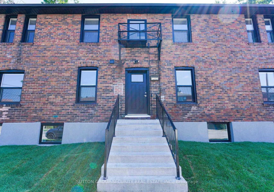 92-twelfth-street-toronto-etobicoke-ontario-w13640070