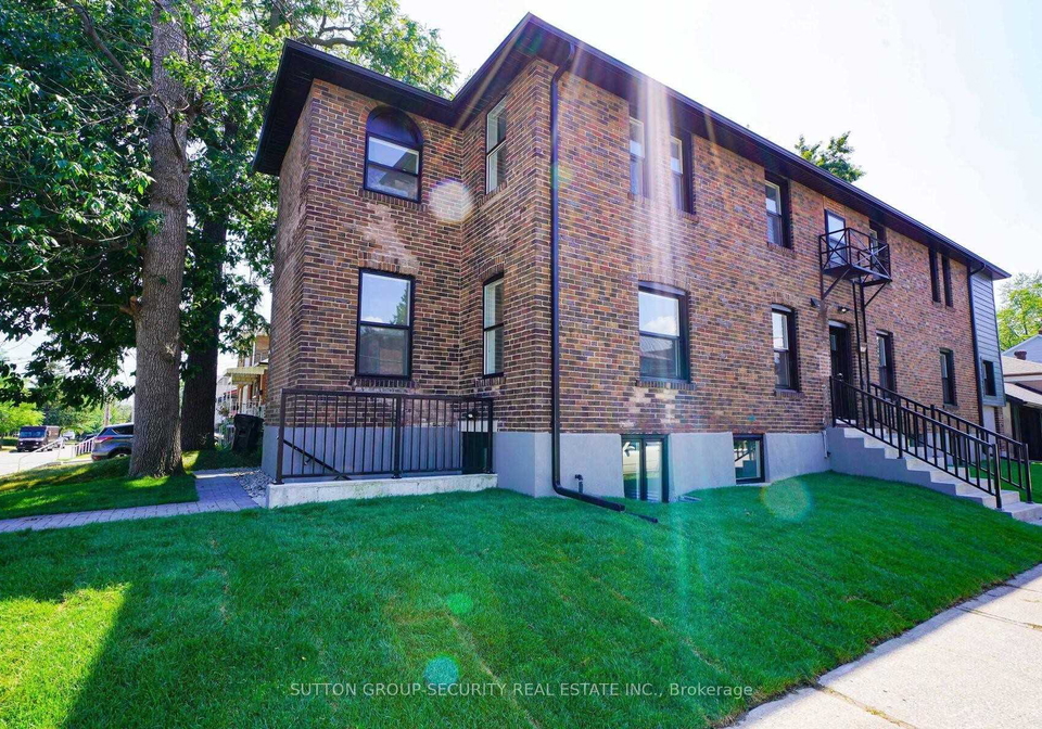 92-twelfth-street-toronto-etobicoke-ontario-w13640070