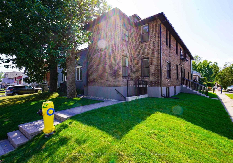 92-twelfth-street-toronto-etobicoke-ontario-w13640070