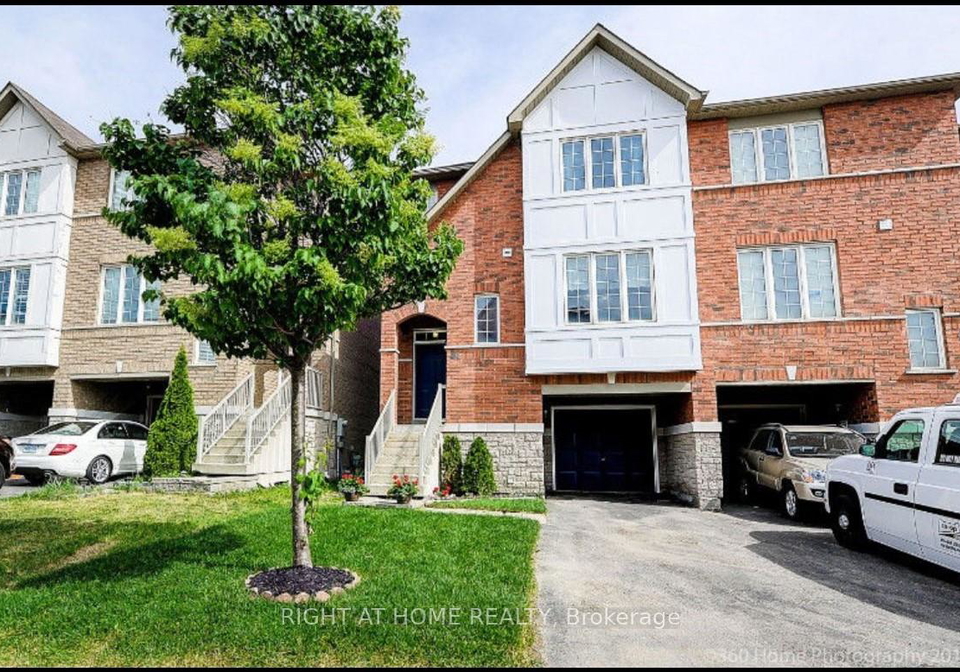 7155-magistrate-terrace-mississauga-ontario-w13640090