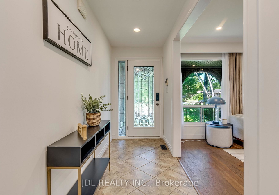 323-warminster-drive-s-oakville-ontario-w13640272