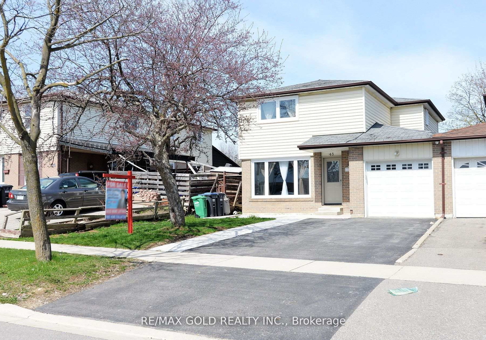 48-garside-crescent-brampton-ontario-w13640318