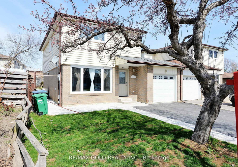 48-garside-crescent-brampton-ontario-w13640318